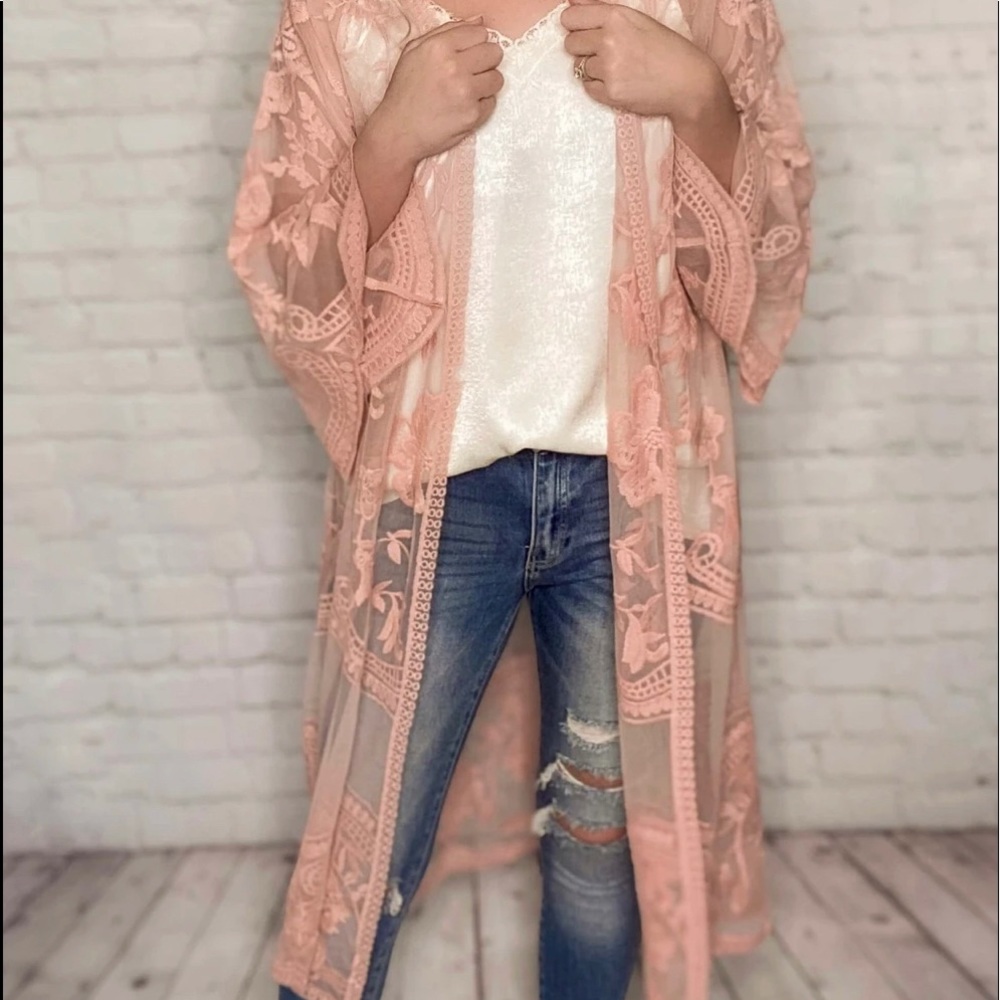 Blush Pink Boho Kimono by She+Sky Size M/L Sheer Lace Floral Pattern - Picture 1 of 7